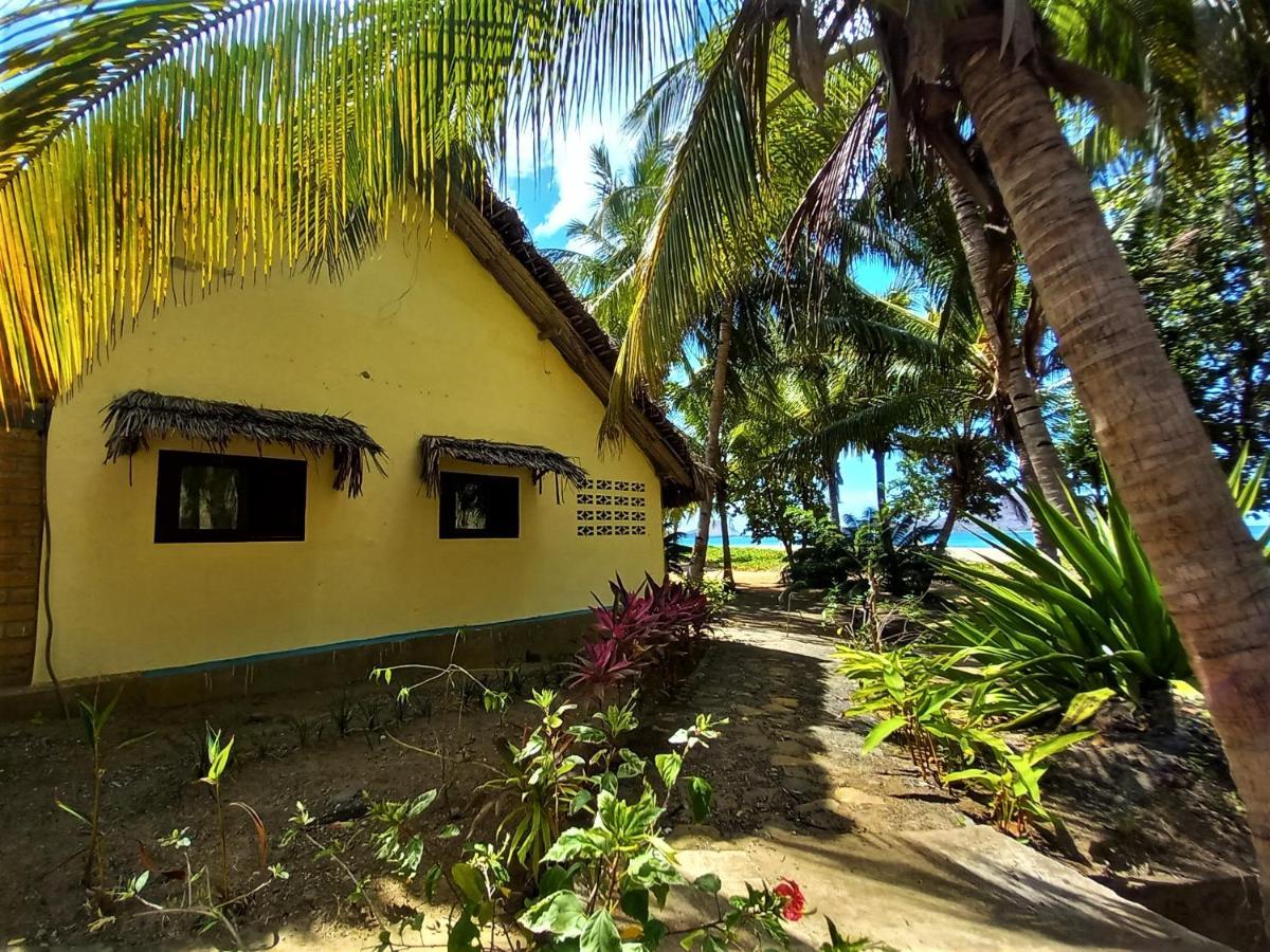 Moheli Laka Lodge Nioumachoua Exterior foto